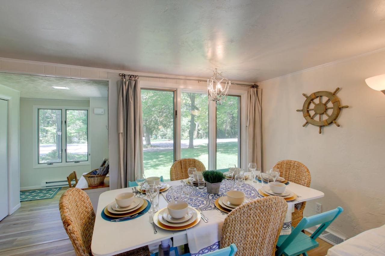 Updated Home With Deck 2 Mi To Sister Bay Beach! Luaran gambar