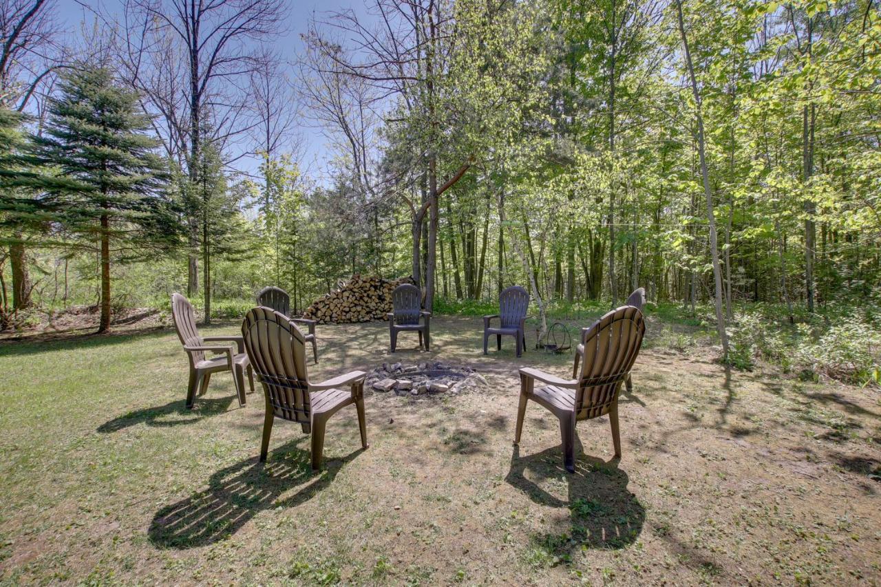 Updated Home With Deck 2 Mi To Sister Bay Beach! Luaran gambar