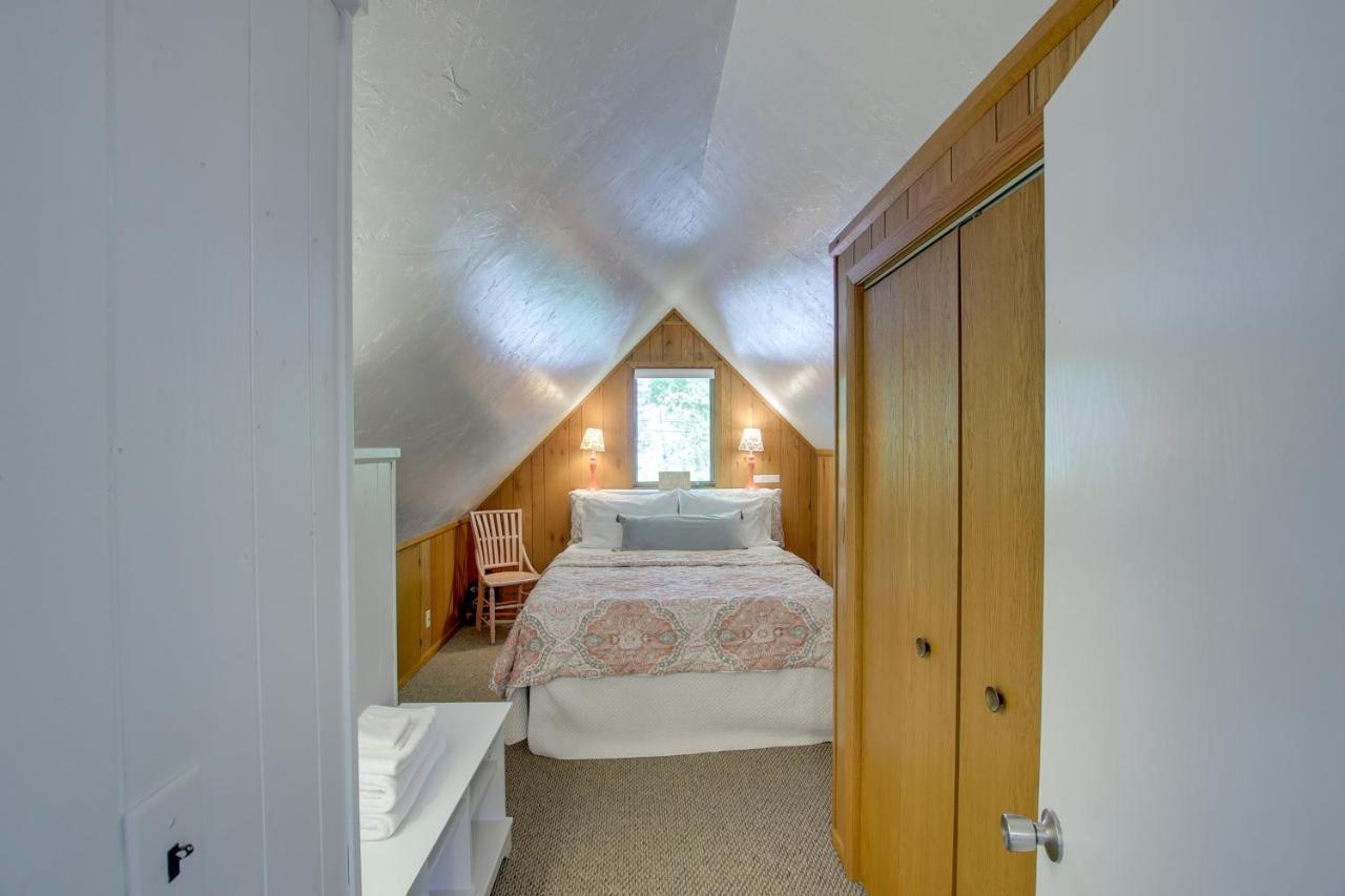 Updated Home With Deck 2 Mi To Sister Bay Beach! Luaran gambar